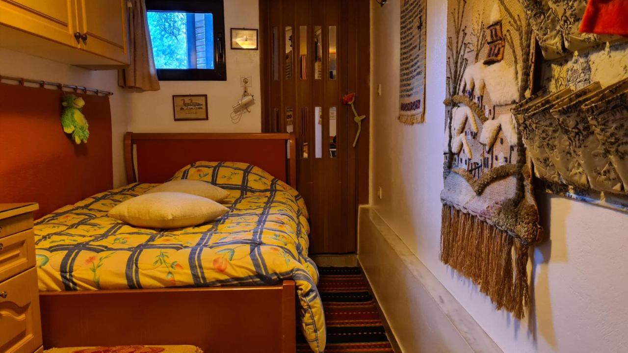 Villa George - Family Holidays Néa Mákri Eksteriør billede